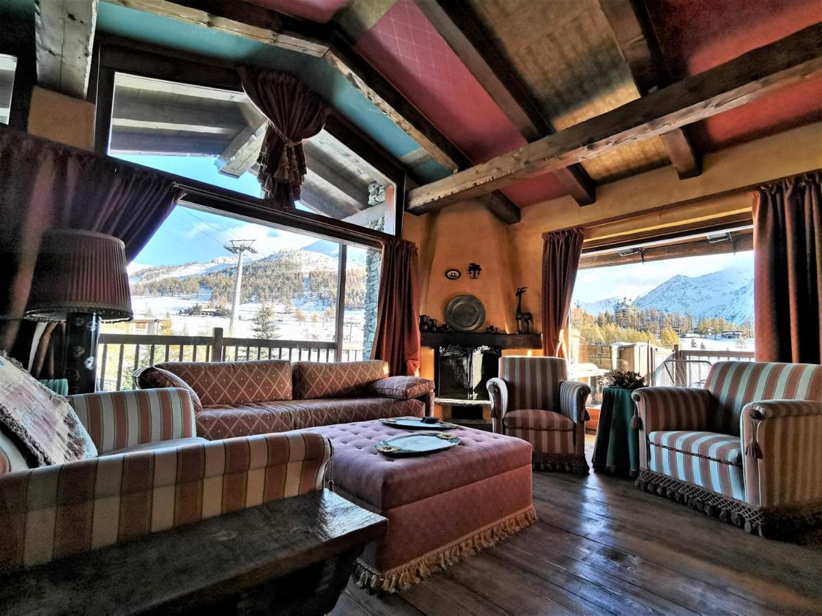 Вилла Hostdomus - Imperial Chalet Сестриере Экстерьер фото