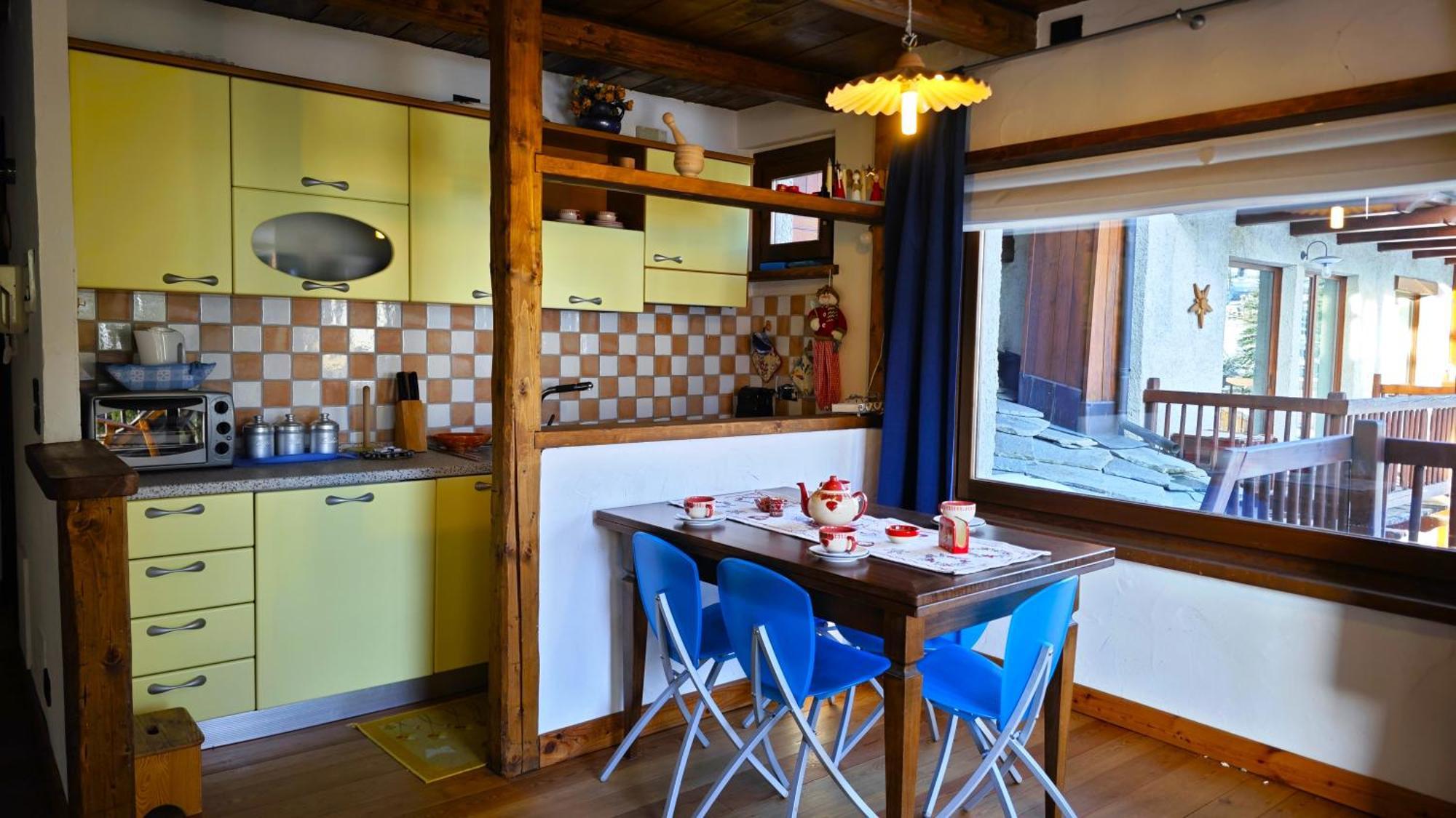 Вилла Hostdomus - Imperial Chalet Сестриере Экстерьер фото